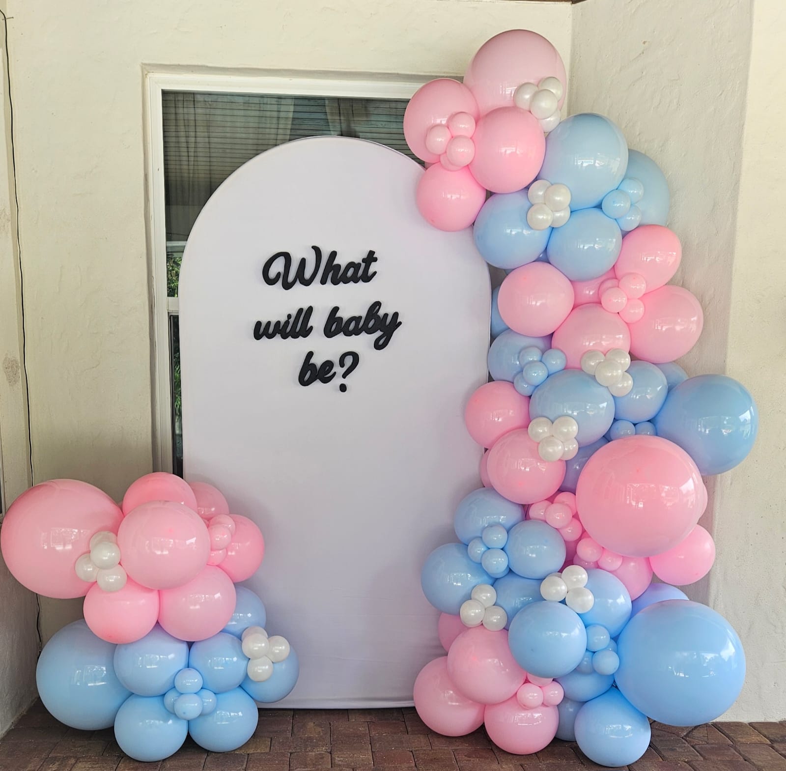 Gender reveal balloon setup Central Florida